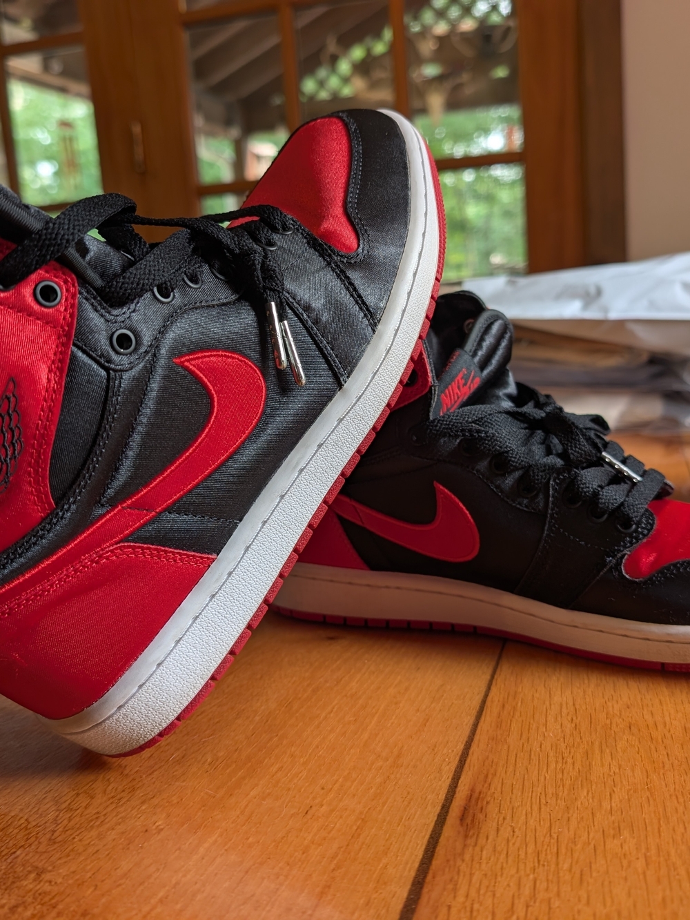 Nike Red and Black Low-Top Sneakers